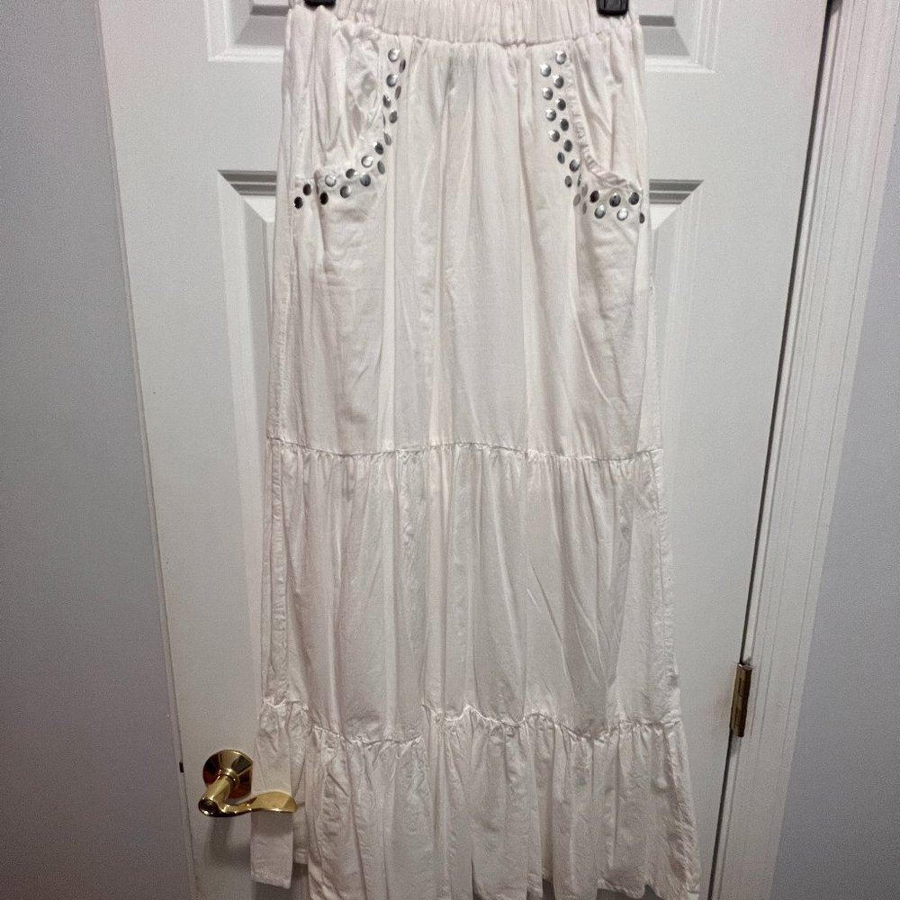 Bisou bisou size small 100% cotton maxi skirt